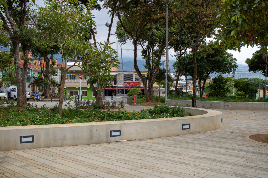 Parque Los Canelos Arteconcreto